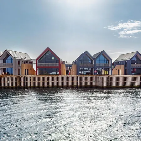 Bryggeleilighet I Henningsvaer Exterior photo