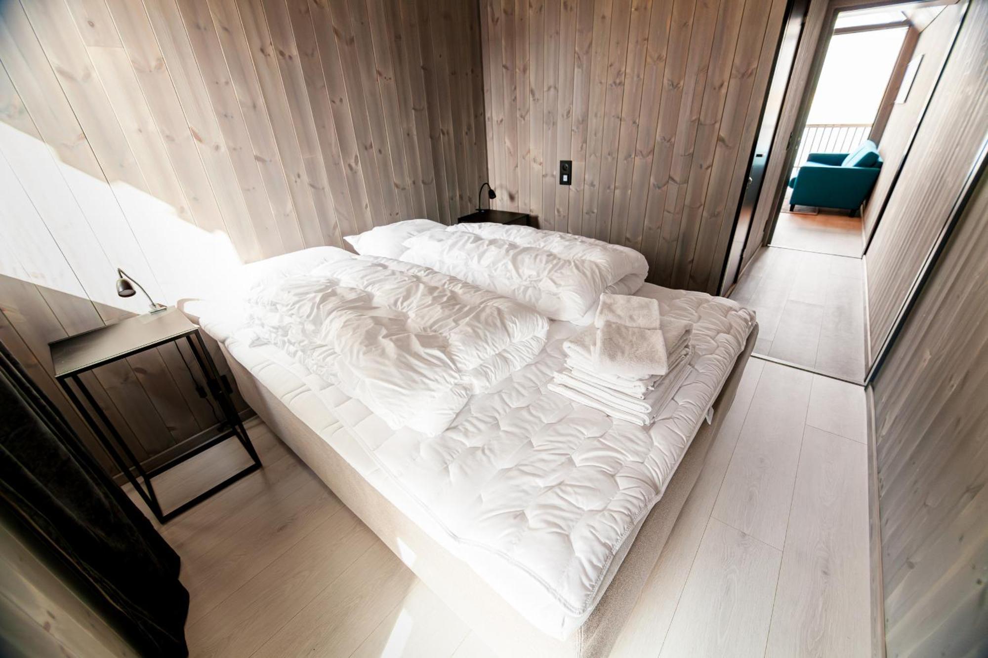 Apartment Bryggeleilighet I Henningsvaer